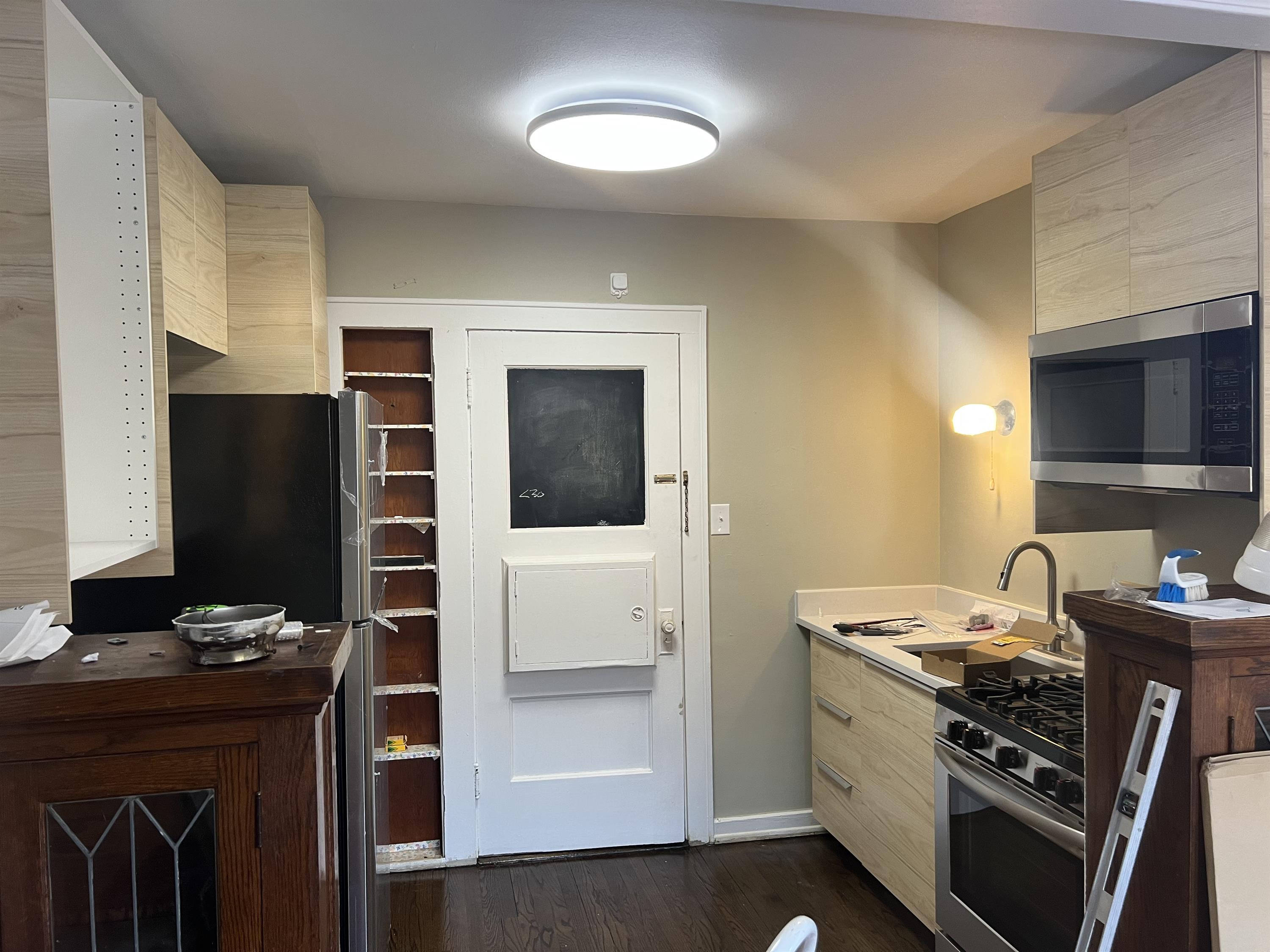 2927 S Delaware Ave - 7